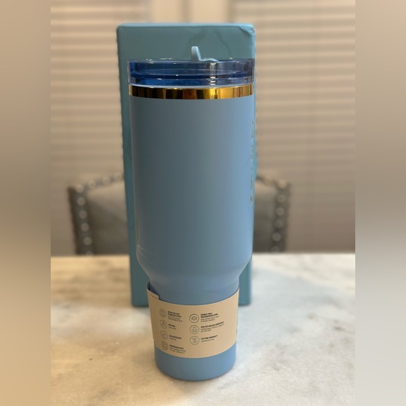The Messi x Stanley Blue Unique Design Quencher ProTour Flip Straw Tumbler, 40oz - Picture 4 of 13